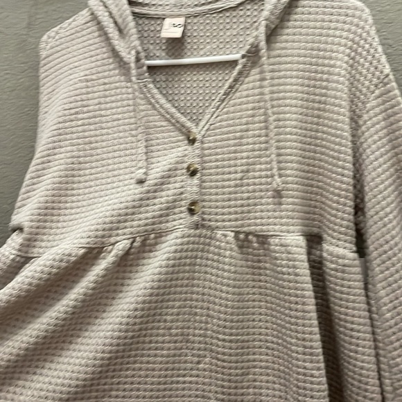 Gray Waffle Knit Hoodie SO - Picture 9 of 13